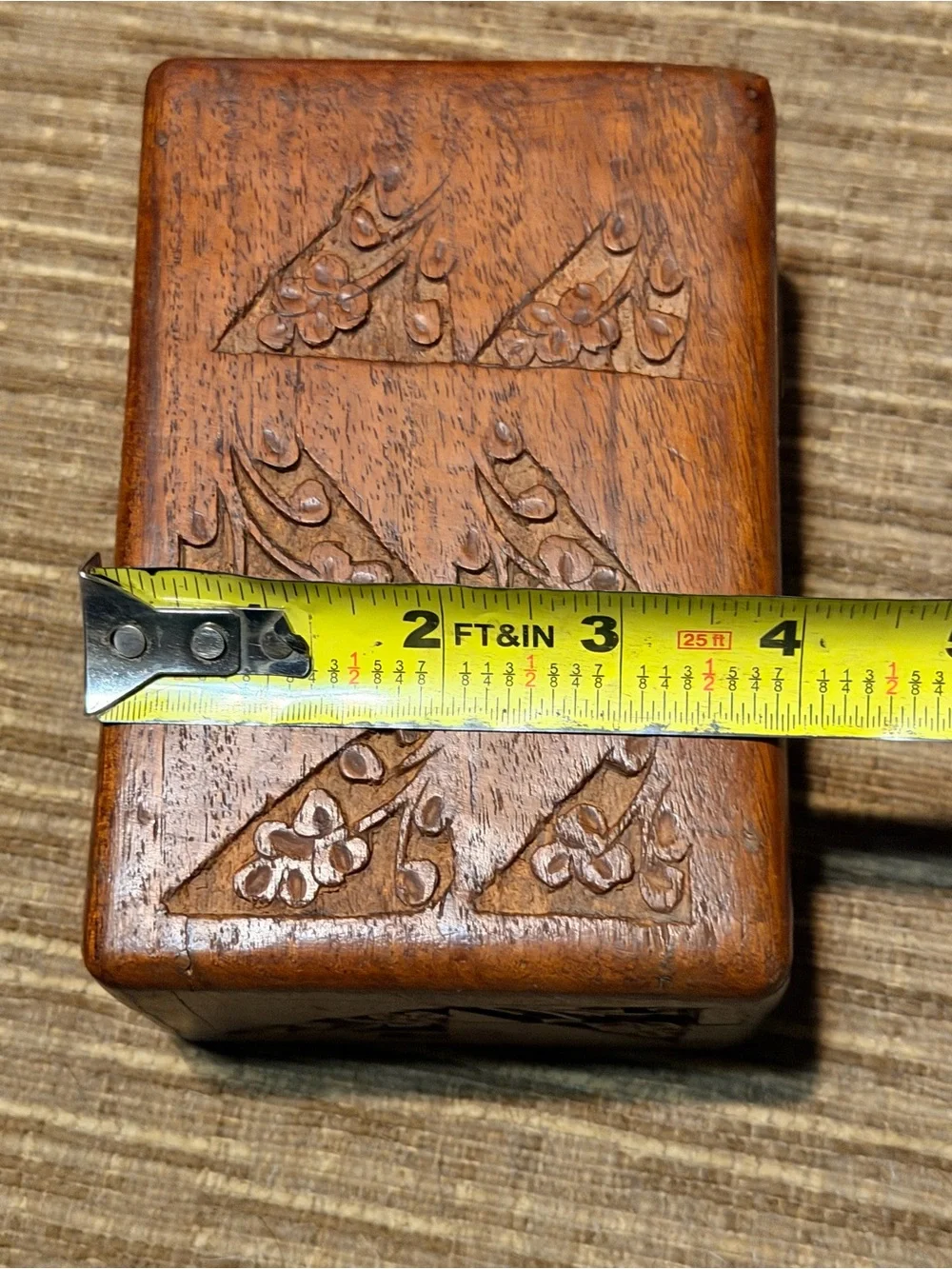 Vintage Hand Carved Wooden‎ Trinket Box Floral Keepsake Jewelry Box